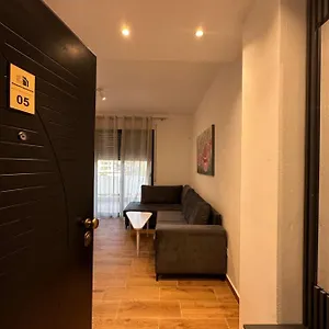 Bonaparte Apartment
